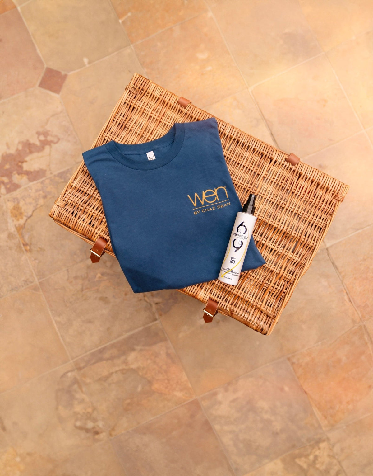 Sea Blue Unisex Lightweight Short - Sleeve T - Shirt - WEN®