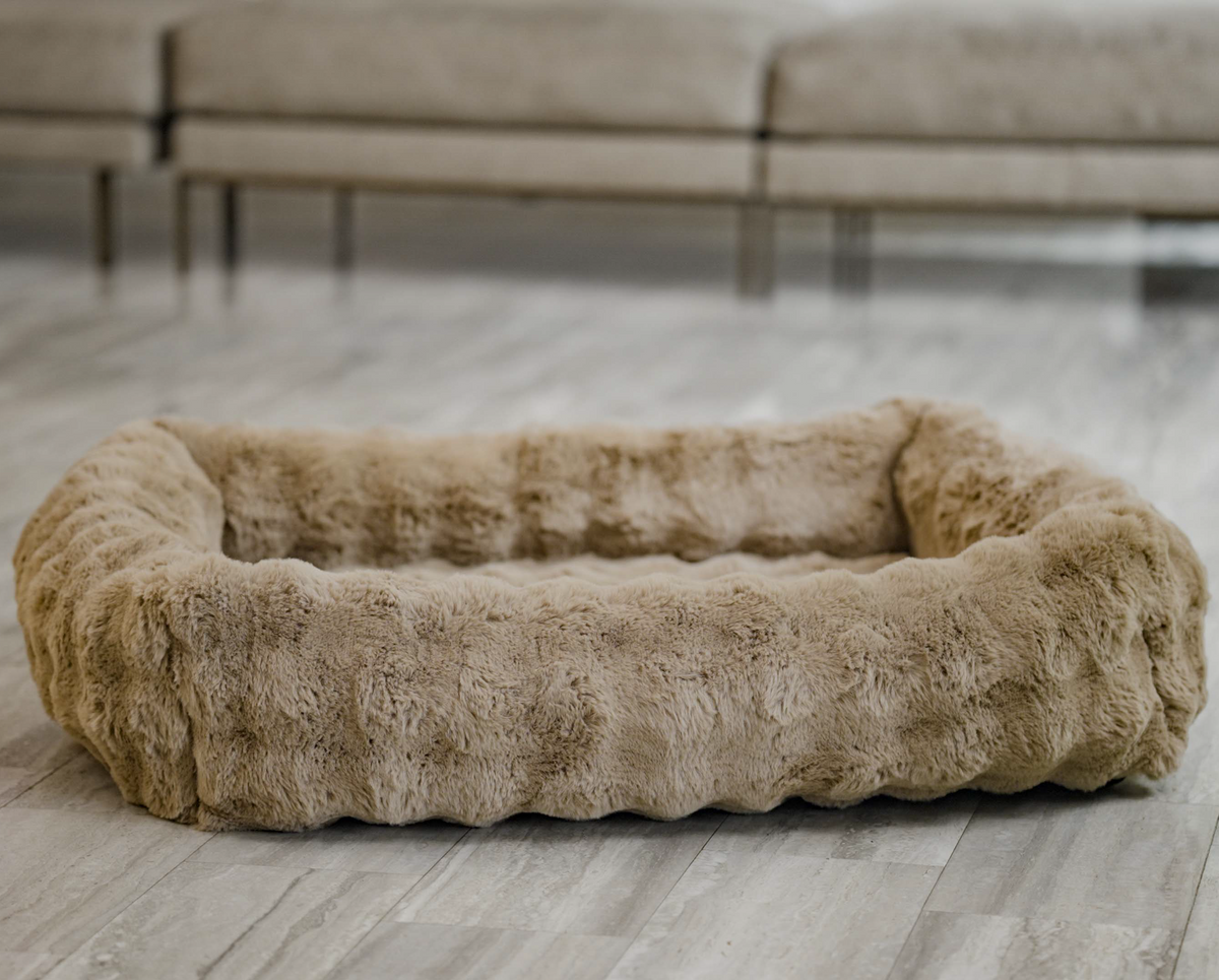 WEN Pets Ultra Plush Faux Fur Bed